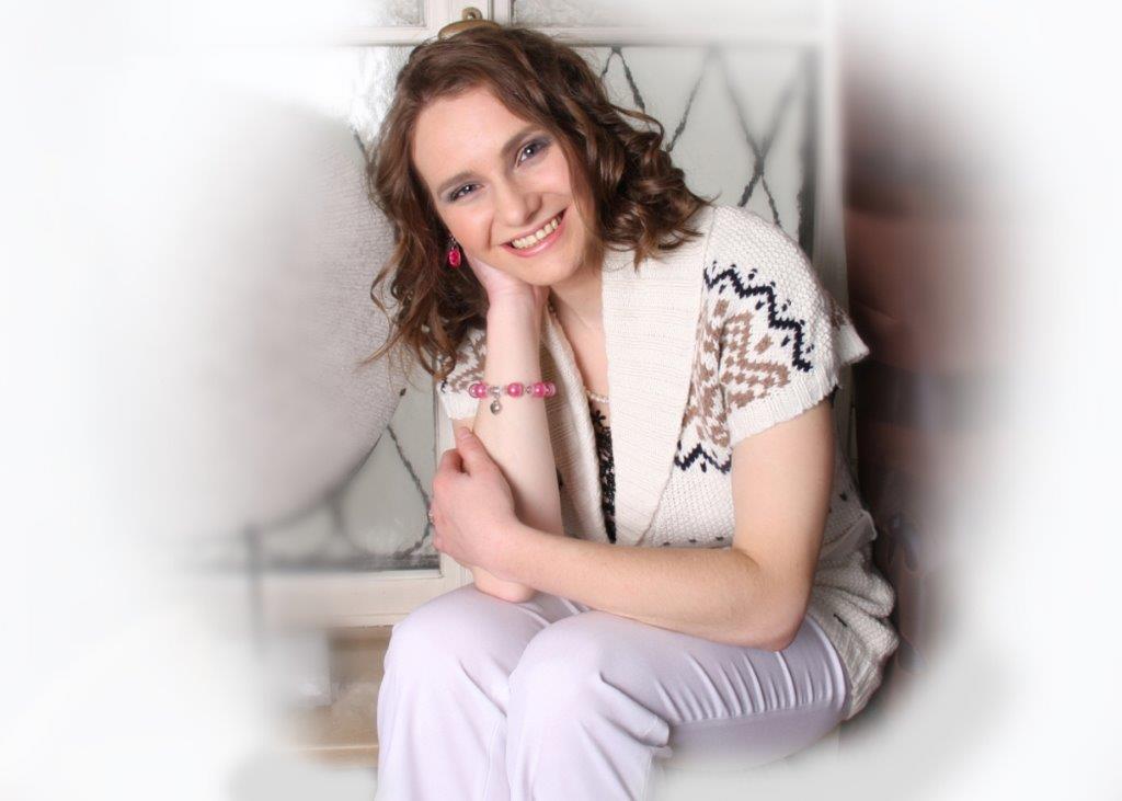 Liliane Scharf - Pressefoto1.jpg